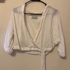 Urban outfitters wrap white top size s